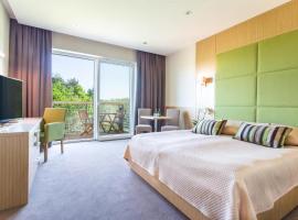 HOTEL KOZI GROD, hotel v destinaci Pomlewo