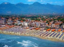 Hotel Montecarlo: Lido di Camaiore'de bir otel