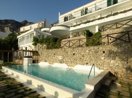 Hotel Il Pino, hotell i Praiano