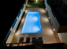 Apartments Dijana, hotel with hot tubs in Zadar