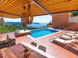 Skiathos Gea Villas, villa i Achladies