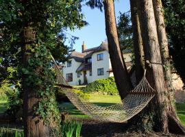 Shells Cottage, hotel with parking in Washford