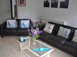 Pembroke Townhouse, holiday home in Pembrokeshire