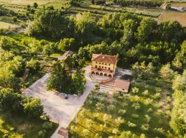 Mas Trucafort - Masia Braseria - Alojamiento Adults only, country house in Falset