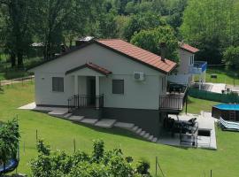 Villa Lana (enjoy your privacy), hotell i Nedeščina