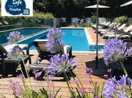 Rooms Oasis Life