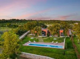 Villa Voliera, Papafigo Camping