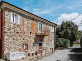 Un Angelo Alla Mia Tavola, hotel v destinaci Sarzana