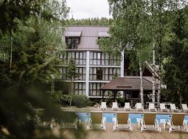 Yaremche Club Hotel, hotel v destinaci Jaremče