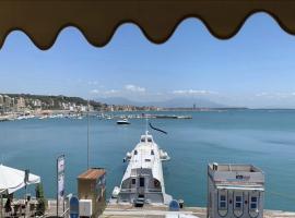 Cavalieri D'Oro Luxury House, hotel en Anzio