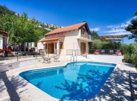 Villa Zoro 3-bedroom villa with private pool and amazing panorama
