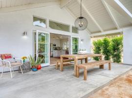 727 Sonrisa St home, hotel v destinaci Solana Beach
