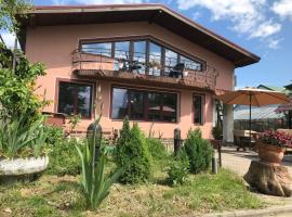 Sea & BBQ apartment , 2nd floor, hotel v destinaci Liepāja