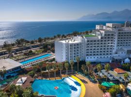 Hotel SU & Aqualand, отель в Анталье, рядом находится Аквапарк Antalya Aqualand