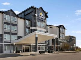 Microtel Inn and Suites by Wyndham Weyburn, hotel com spa em Weyburn