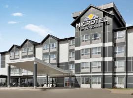 Microtel Inn & Suites by Wyndham Estevan, hotel in Estevan