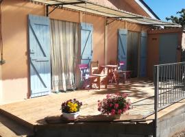 les mésanges, Hotel in Chaffaut-Lagremuse