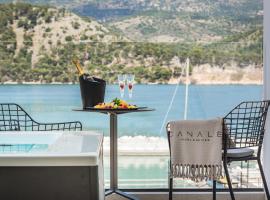 Canale Hotel & Suites, hotel in Argostoli