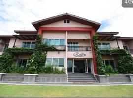 Rose Villa Hote, hotel in Pak Chong