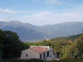 VILLA Adrien , maison de charme., vila di Casanova