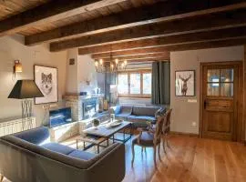 PRECIOSA CASA, NAUT ARAN, ALTO ARAN, GESSA, A 4 KM DE BAQUEIRA, 212 M2 wifi