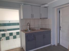 ALFA Szálláshely, apartamento en Sándorfalva