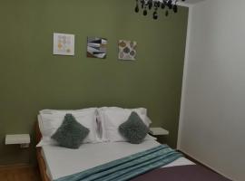 Vila Happy House – hotel w mieście Costinesti