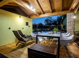 Family friendly Villa Zaneta with pool