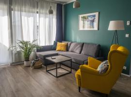 Stylish apartment with 2 bedrooms, olcsó hotel Eyrarbakkiban