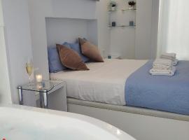 Blue Horizon Luxury Apartment, Ferienwohnung in Nerja