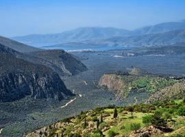 Hermes Delphi Hotel, family hotel in Delfoi