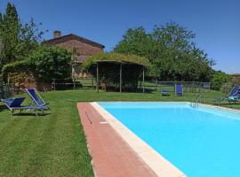 Villa Podere Cartaio Bio Estate Pool AirC, khách sạn ở San Rocco a Pilli