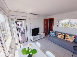 BRAVAHOLIDAYS-112-Kristel 8, hótel í Blanes