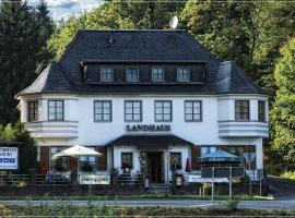 Landhaus Adorf – hotel w mieście Bad Elster