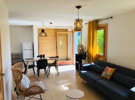 Chalet Cosy, hotel cerca de Telesilla Crozat, Saint-Gervais-les-Bains