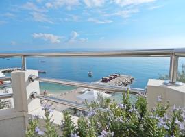 Hotel Sunce, hotel v destinácii Podstrana