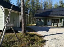Villa Wästä-Räkki, alloggio vicino alla spiaggia a Luosto