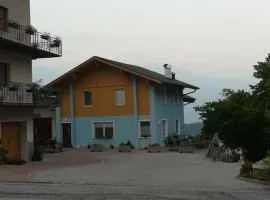 CASA RAINA