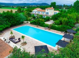 La Demeure de l'Arche, hotel v mestu Saint-Christol-lès-Alès