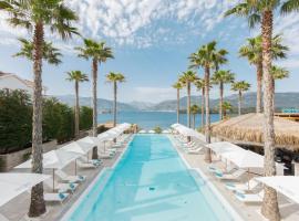 Nikki Beach Resort & Spa Montenegro, hotel sa Tivat