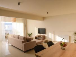 Oikies Luxury Apartments with private parking, hotel in Agios Nikolaos