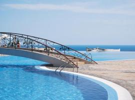 Happy Studio Sea View, hotel din apropiere 
 de Thracian Cliffs Golf & Beach Resort, Topola