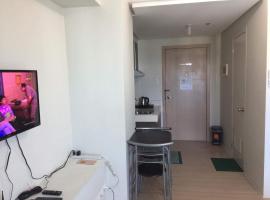 Mplace Condo Unit _ Panay Avenue, Quezon City, Philippines, hotel v destinaci Manila
