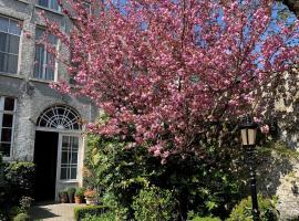 Hotel Patritius, pet-friendly hotel in Bruges