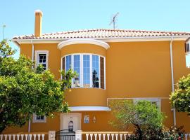 Vila with Private Pool, casa o chalet en Vila Real de Santo António