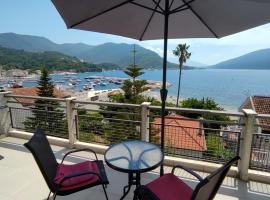Apartments Danilo, holiday rental in Herceg-Novi