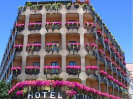 Hotel Atlantic, hotell i Arona