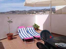 Apartamento ALAZAN a 50 metro de la playa, hotel s parkiralištem u Malagi