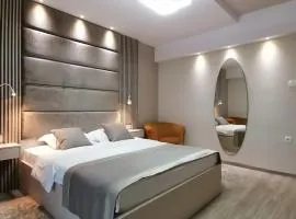 Hotel Holiday