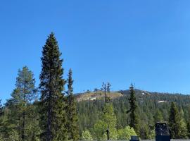 Rukan Villa Kelotar (Mountain view)